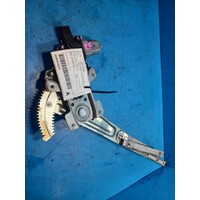 Mitsubishi Outlander Zg-Zh Right Front Power Window Regulator