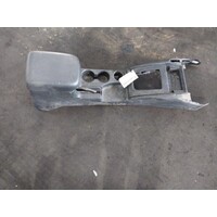 Mitsubishi Triton Mq-Mr 4wd Auto T/M  Centre Console