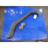 Toyota Hilux Snorkel  03/05-08/15