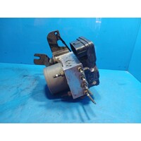 Isuzu Dmax Rc P/N 898372966 Abs Pump