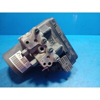 Nissan Pathfinder R52 Awd Abs Pump