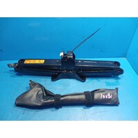 Nissan Xtrail T32 Jack Tool Kit