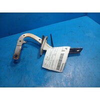 Nissan Navara D22 Right Bonnet Hinge