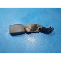 Kia Rio Jb Sedan Centre Rear Seat Belt Stalk Only