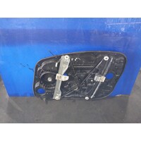 Hyundai I30 Gd Left Front Door Regulator And Motor Assembly