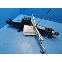 Mitsubishi Outlander Zj-Zk Jack Tool Kit