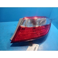 Toyota Camry Asv50 Right Taillight In Body