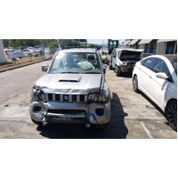 Suzuki Jimny Right Rear Side Glass