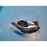 Ford Escape Zc-Zd Right Front/Rear Inner Chrome Door Handle