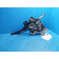 Hyundai I45 Yf Parking Brake Pedal