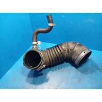 Isuzu Mu-x Dmax Rc Air Cleaner Duct Hose