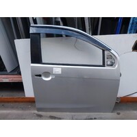 Isuzu Mu-X 85ggr Right Front Door