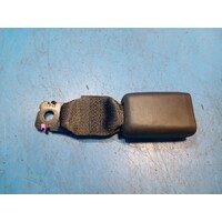 Isuzu Mu-X 85Ggr  Right Rear 2Nd Row Seat Belt Stalk