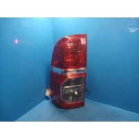 Toyota Hilux  Left Taillight