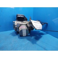 Nissan Pathfinder R52 Awd Abs Pump