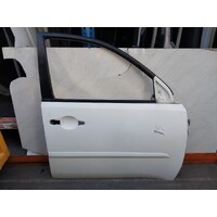 Mitsubishi Triton Ml-Mn Right Front Door