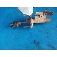 Toyota Hilux Clutch Master Cylinder