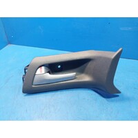 Holden Commodore Ve  Left Front Inner Silver Door Handle