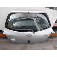 Toyota Yaris Ncp9# Tailgate Non Spoiler Type