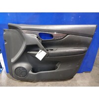 Nissan Xtrail T32 Right Front Door Trim