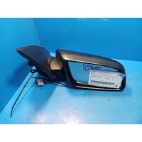 Holden Commodore Vf Right Door Mirror