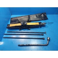 Nissan Navara D40 Vin Vsk Jack Tool Kit