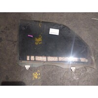 Nissan Patrol Y61/Gu Right Front Door Window