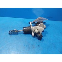 Nissan Navara D40 Clutch Master Cylinder