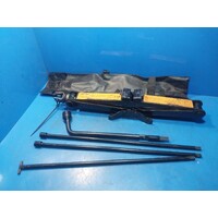 Nissan Navara D40 Vin Vsk Jack Tool Kit