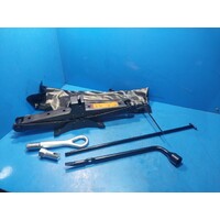 Nissan Pathfinder R52  Jack Tool Kit