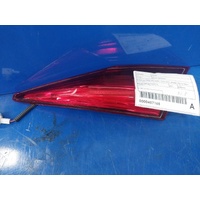 Honda Civic 10Th Gen Sedan Right Rear Bootlid Lamp