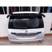 Mitsubishi Pajero Sport Qf-Qg, Tailgate