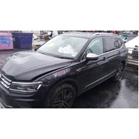 Volkswagen Tiguan 5na Right Side Grey Sunvisor