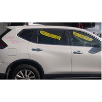 Nissan Xtrail T32 Right Rear Door Window