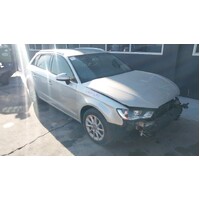 Audi A3 8v Centre Front Courtesy Light