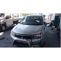 Mitsubishi Outlander Zg  Right Front Door