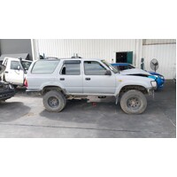 Toyota 4 Runner, Right Front Mud Flaps